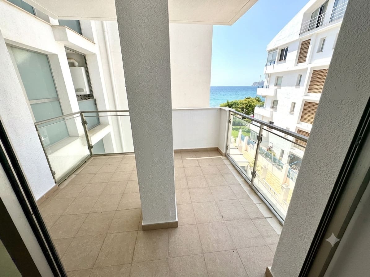 2 bedroom Apartment for rent in Altea with pool garage - € 1,500 (Ref: 9935492)