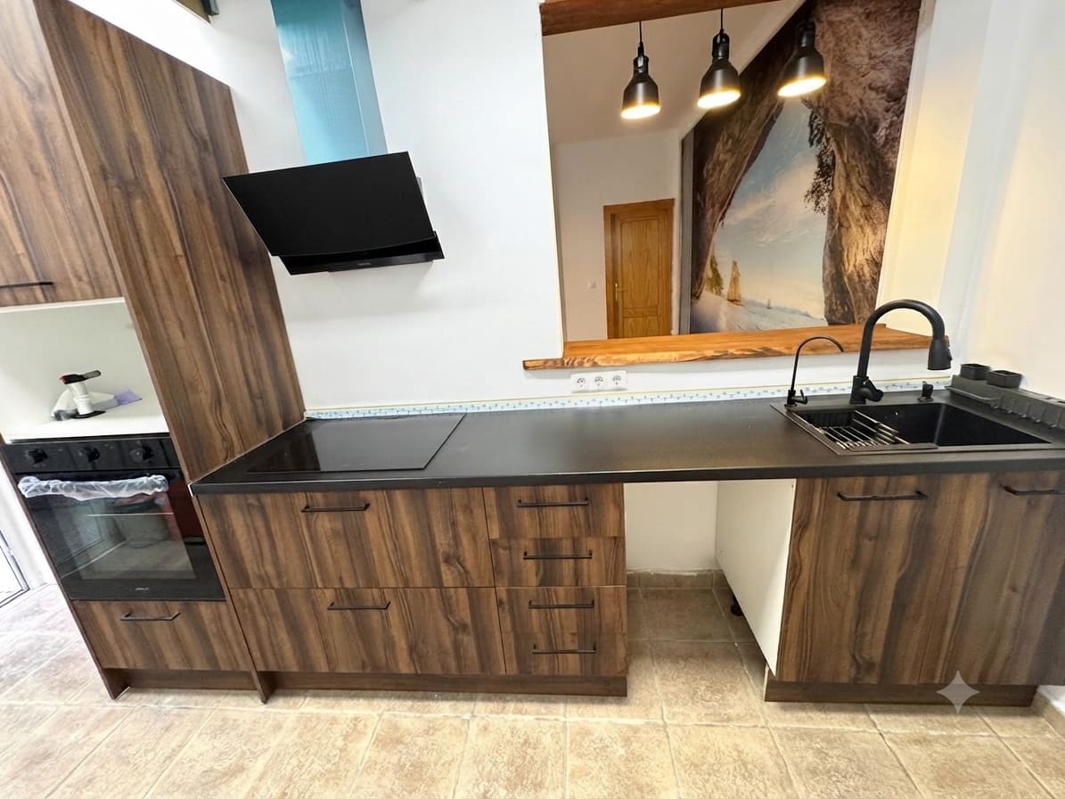 1 bedroom Apartment for rent in Alfaz del Pi / L'Alfas del Pi - € 1,000 (Ref: 9937482)