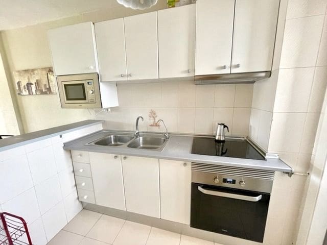 2 sovrum Lägenhet att hyra i Altea med pool garage - 1 000 € (Ref: 9943280)