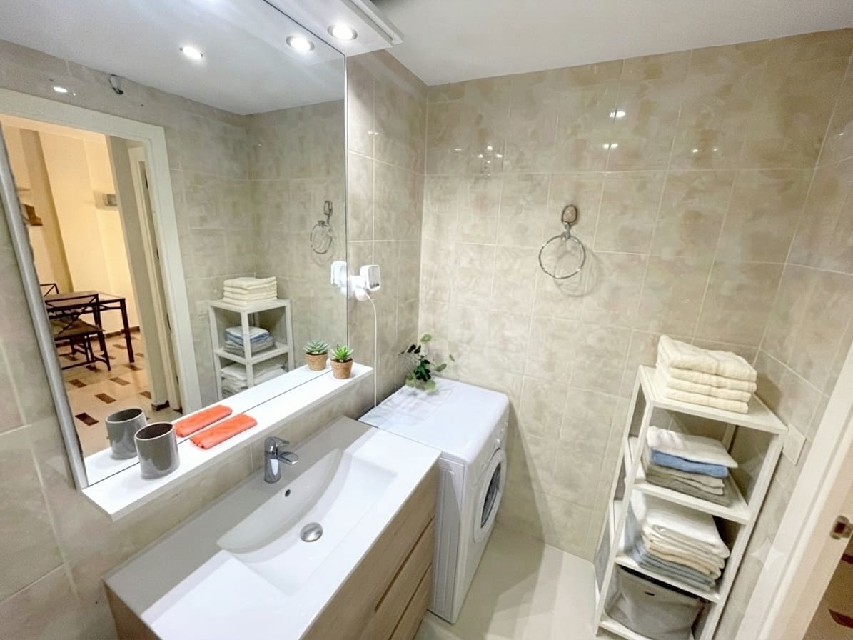 2 sovrum Lägenhet att hyra i Altea med pool garage - 1 000 € (Ref: 9943280)