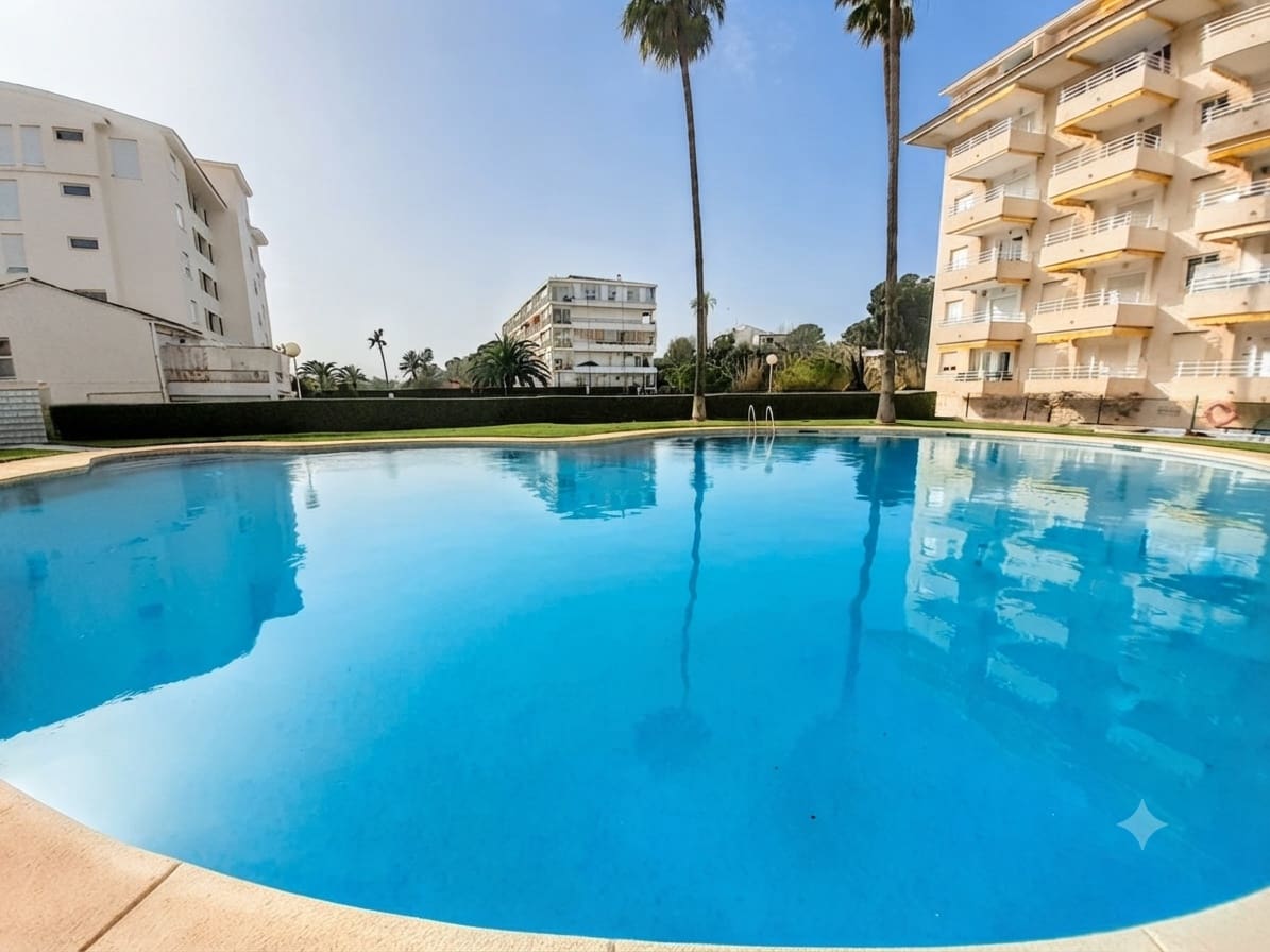 2 sovrum Lägenhet att hyra i Altea med pool garage - 1 000 € (Ref: 9943280)