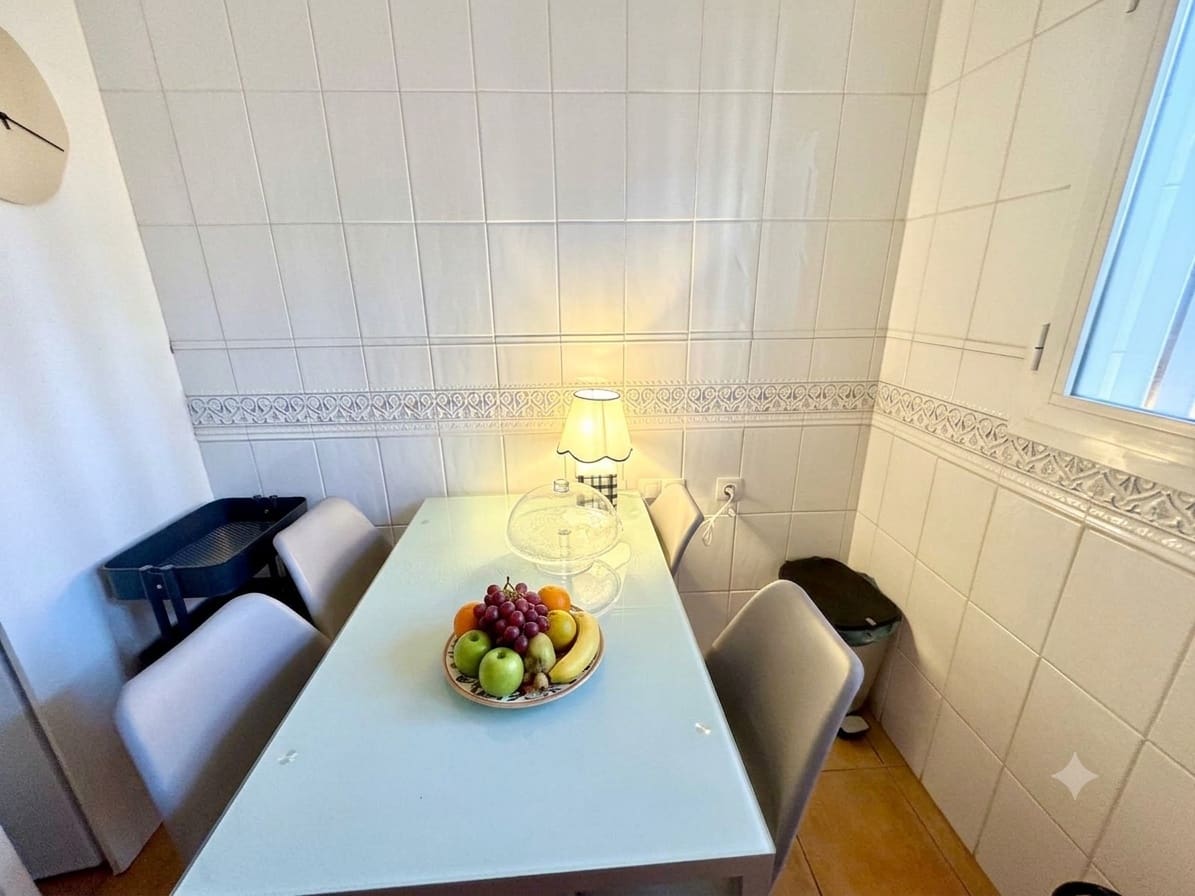 2 bedroom Apartment for rent in Altea with pool garage - € 1,250 (Ref: 9954675)