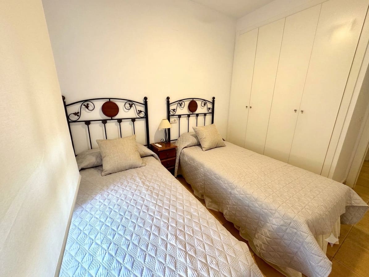 2 bedroom Apartment for rent in Altea with pool garage - € 1,250 (Ref: 9954675)
