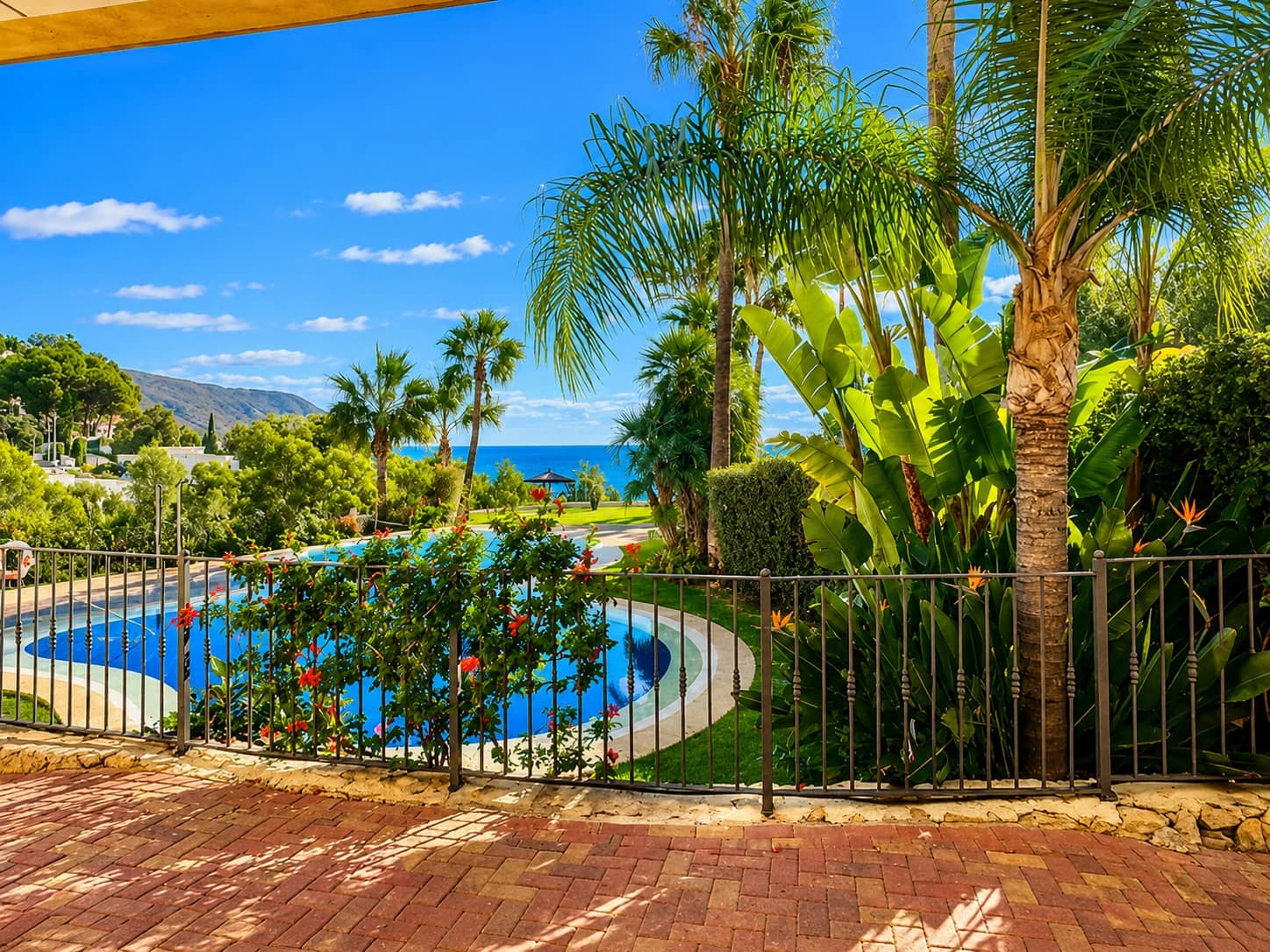 2 sovrum Lägenhet att hyra i Altea med pool garage - 1 250 € (Ref: 9954675)
