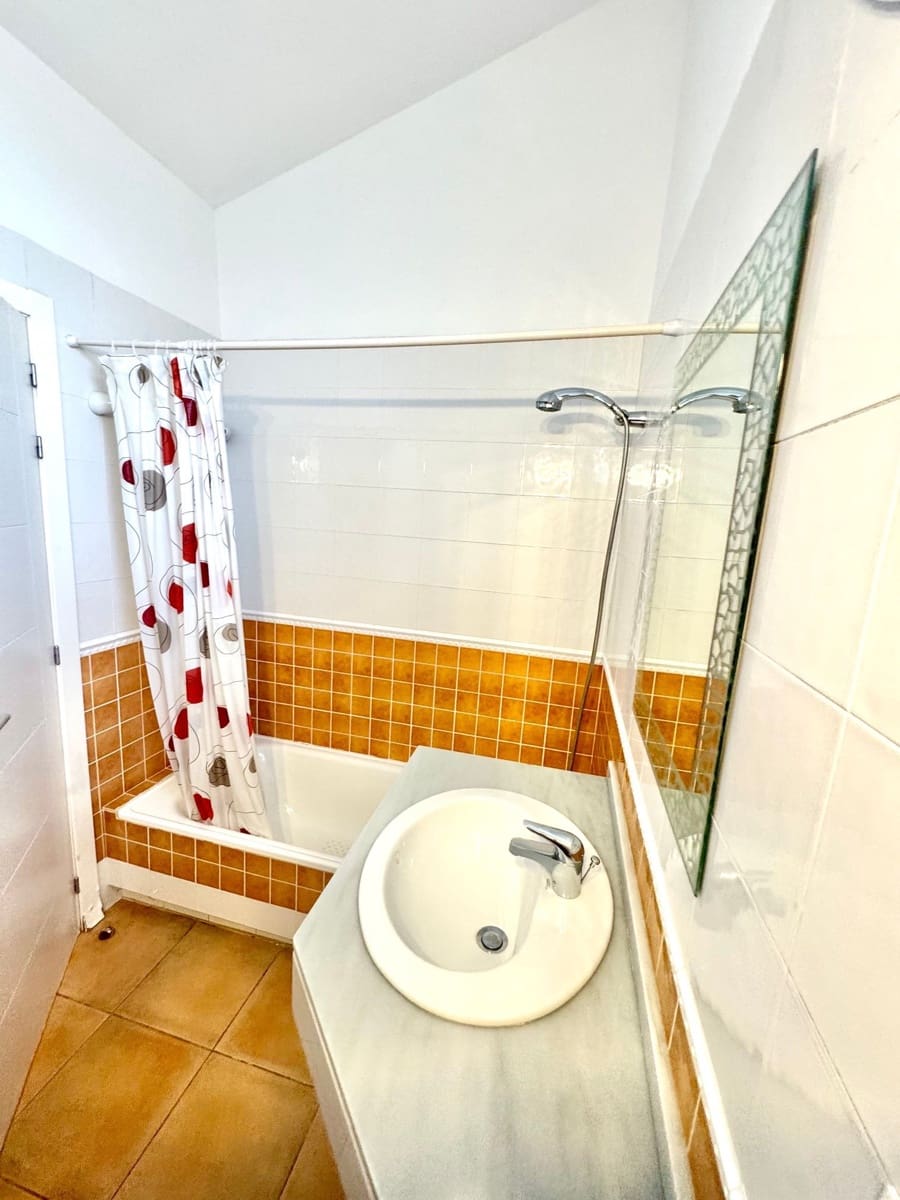 3 bedroom Penthouse for sale in Altea with pool garage - € 460,000 (Ref: 9956754)