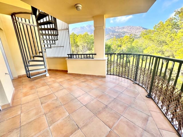 3 slaapkamer Penthouse te koop in Altea met zwembad garage - € 460.000 (Ref: 9956754)