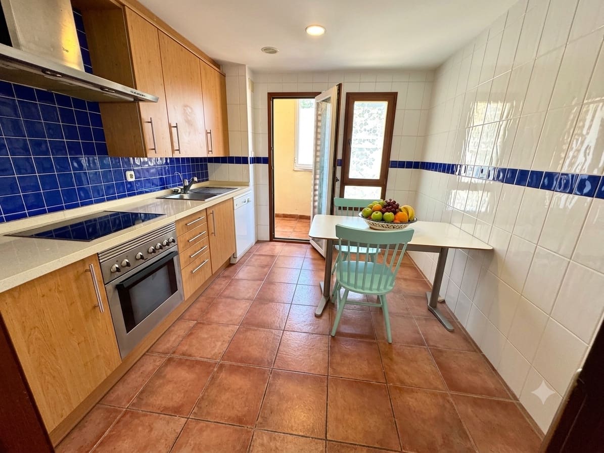 2 slaapkamer Appartement te koop in Altea met zwembad garage - € 310.000 (Ref: 9996610)