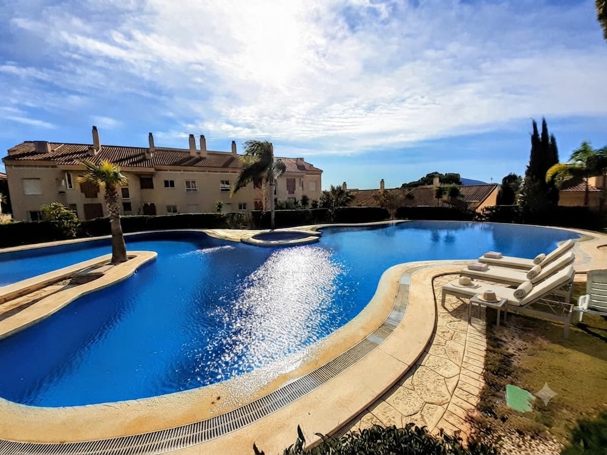 2 slaapkamer Appartement te koop in Altea met zwembad garage - € 310.000 (Ref: 9996610)