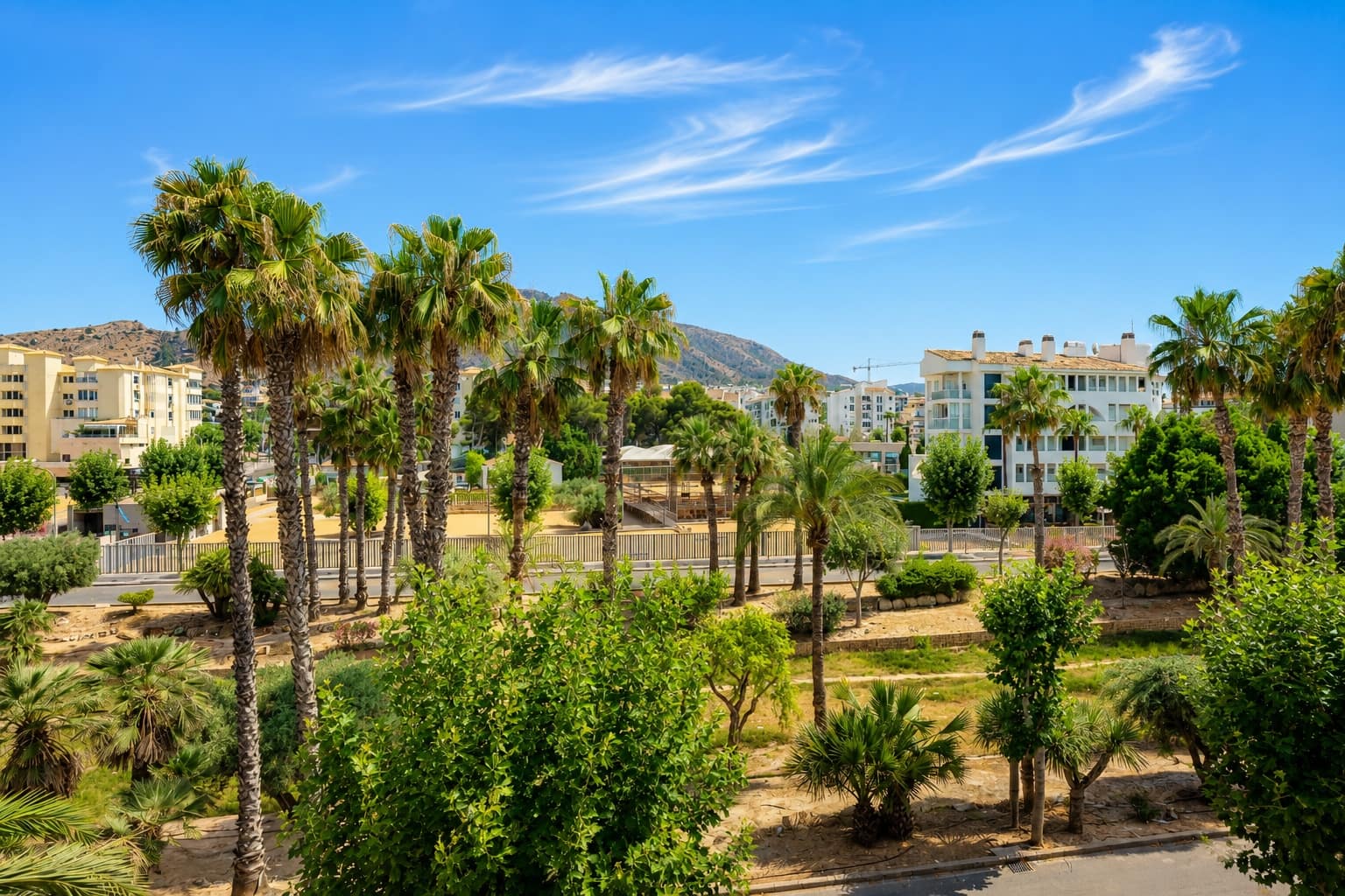 Apartamento de 1 habitación en Albir en venta con piscina garaje - 410.000 € (Ref: 9998080)
