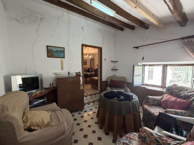 Casa de 5 habitaciones en Lubrín en venta con garaje - 195.000 € (Ref: 10026481)