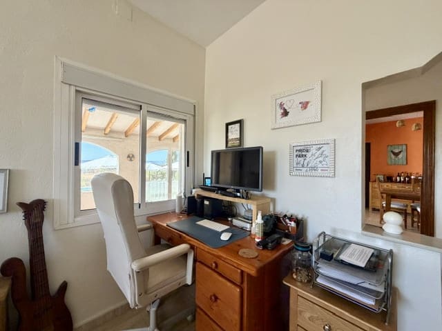 3 slaapkamer Villa te koop in Uleila del Campo met zwembad garage - € 379.950 (Ref: 10060522)