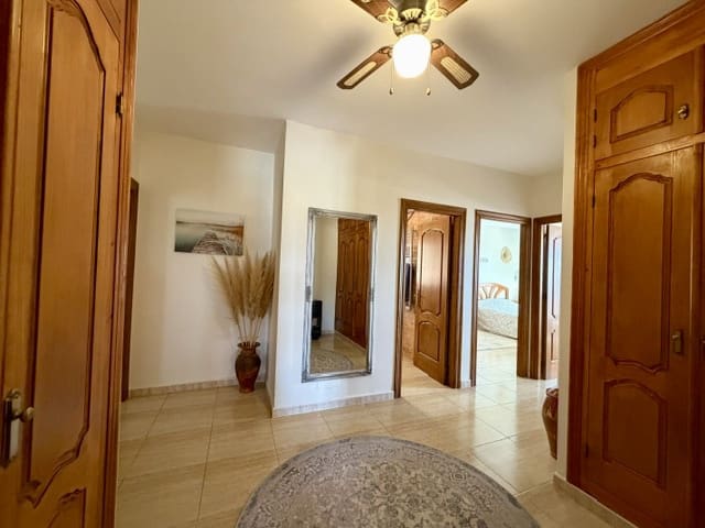 3 slaapkamer Villa te koop in Uleila del Campo met zwembad garage - € 379.950 (Ref: 10060522)