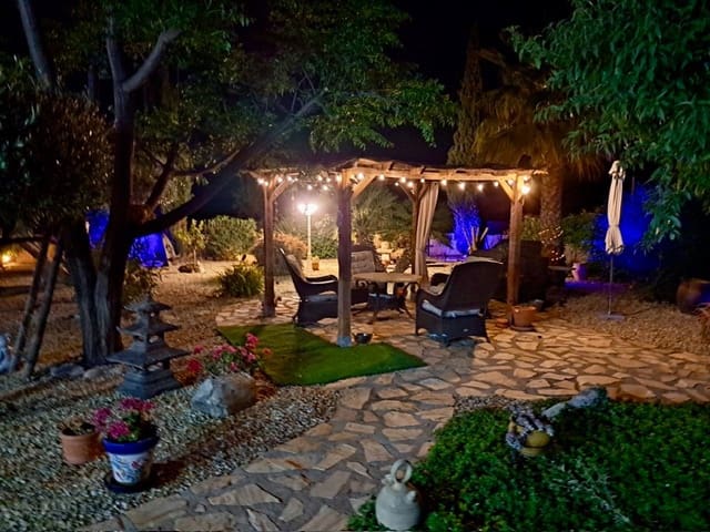 3 slaapkamer Villa te koop in Uleila del Campo met zwembad garage - € 379.950 (Ref: 10060522)