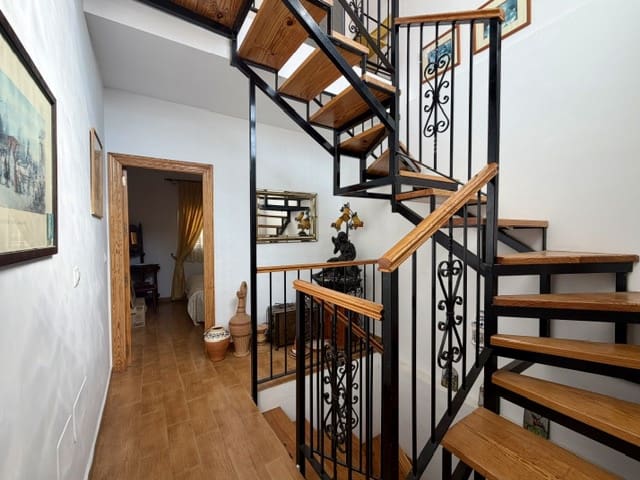 3 slaapkamer Huis te koop in Uleila del Campo - € 69.000 (Ref: 10153294)