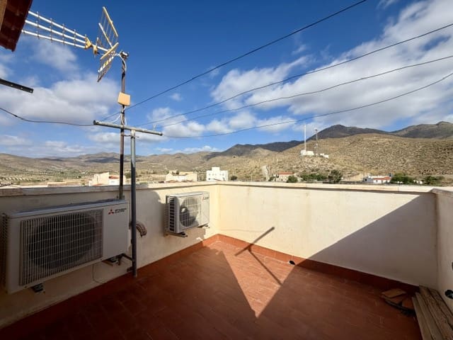 3 slaapkamer Huis te koop in Uleila del Campo - € 69.000 (Ref: 10153294)