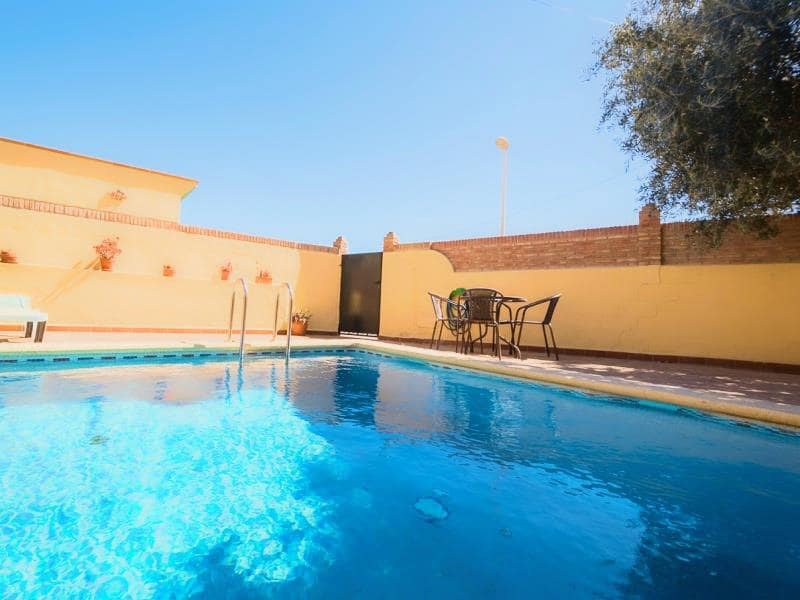 5 soveværelse Villa til salg i Cuevas del Almanzora med swimmingpool - € 275.000 (Ref: 5374845)