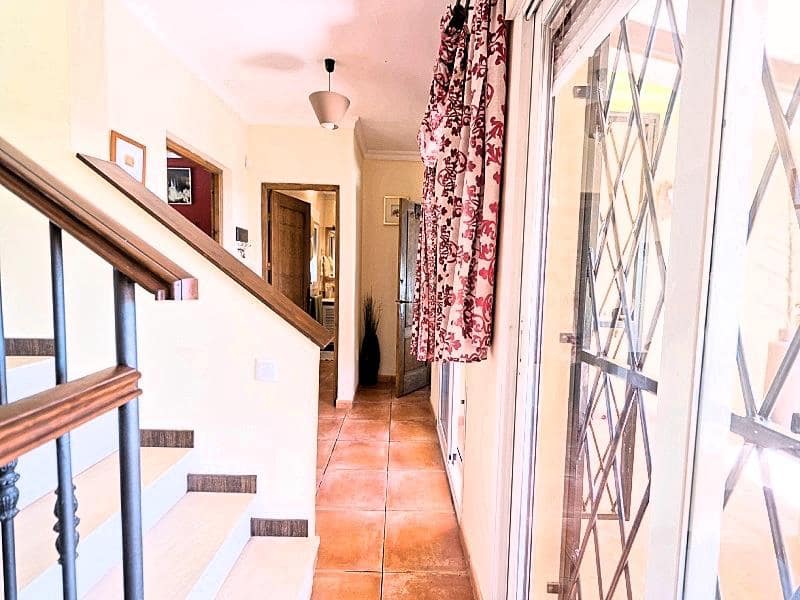 5 soveværelse Villa til salg i Cuevas del Almanzora med swimmingpool - € 275.000 (Ref: 5374845)