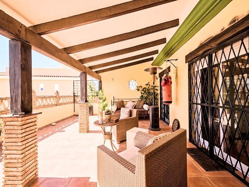 5 soveværelse Villa til salg i Cuevas del Almanzora med swimmingpool - € 275.000 (Ref: 5374845)