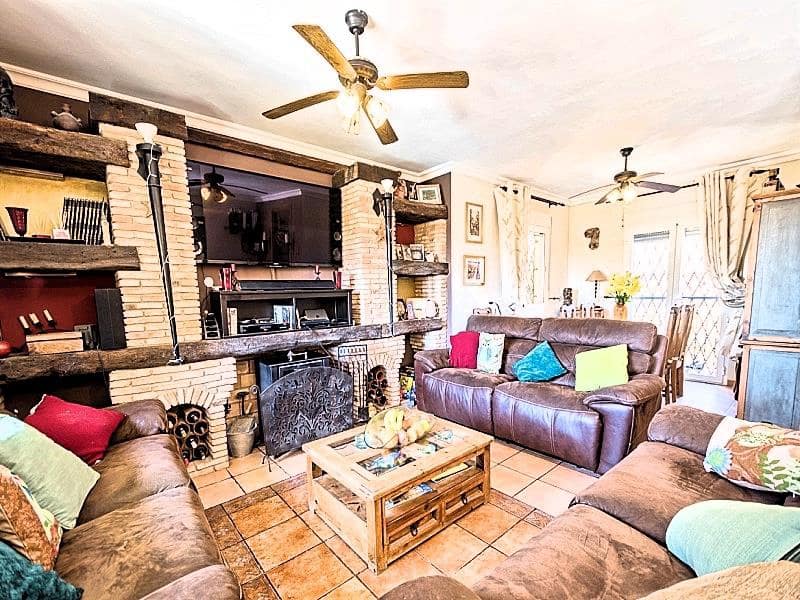 5 soveværelse Villa til salg i Cuevas del Almanzora med swimmingpool - € 275.000 (Ref: 5374845)