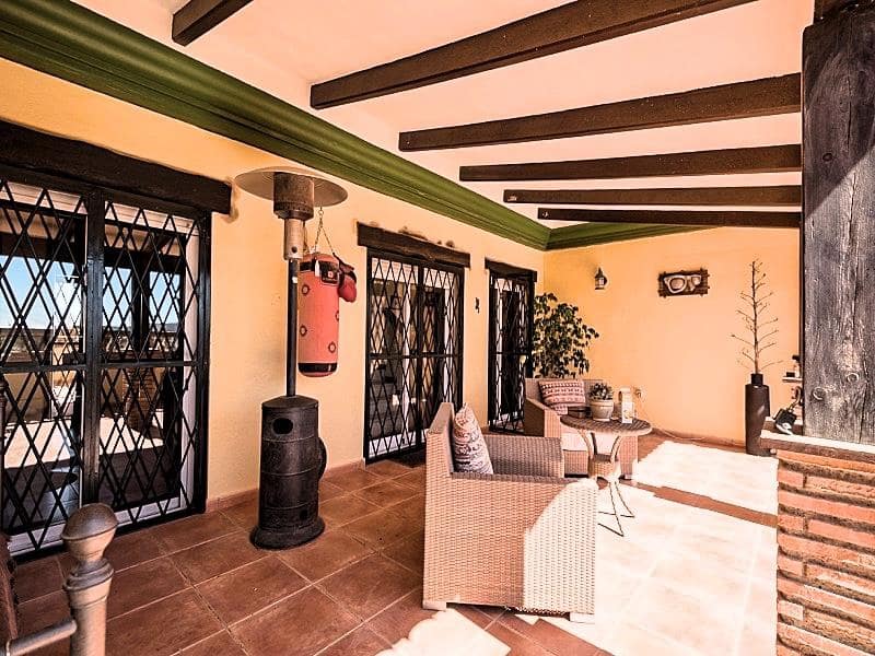 5 soveværelse Villa til salg i Cuevas del Almanzora med swimmingpool - € 275.000 (Ref: 5374845)