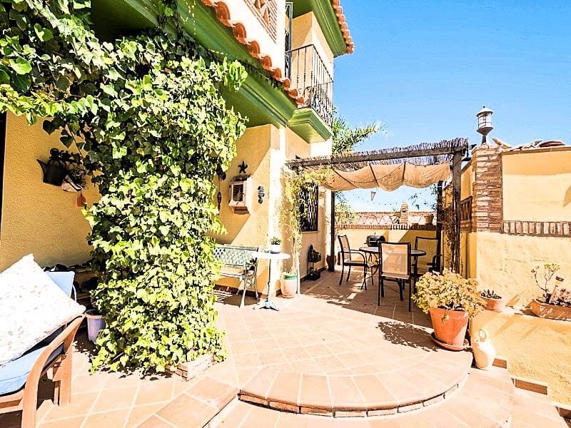 5 soveværelse Villa til salg i Cuevas del Almanzora med swimmingpool - € 275.000 (Ref: 5374845)