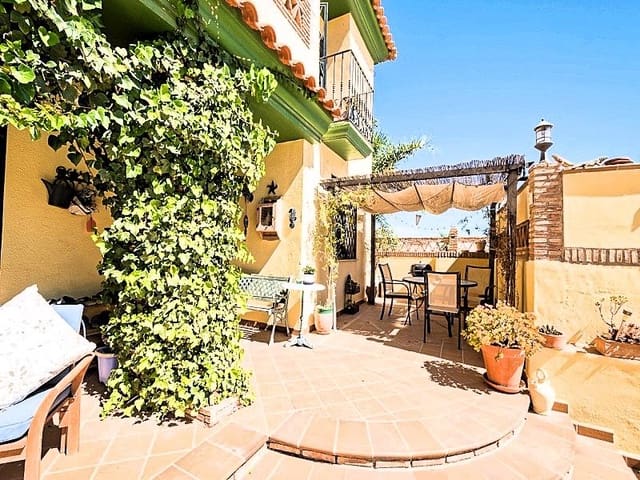 5 makuuhuone Huvila myytävänä paikassa Cuevas del Almanzora mukana uima-altaan - 275 000 € (Ref: 5374845)