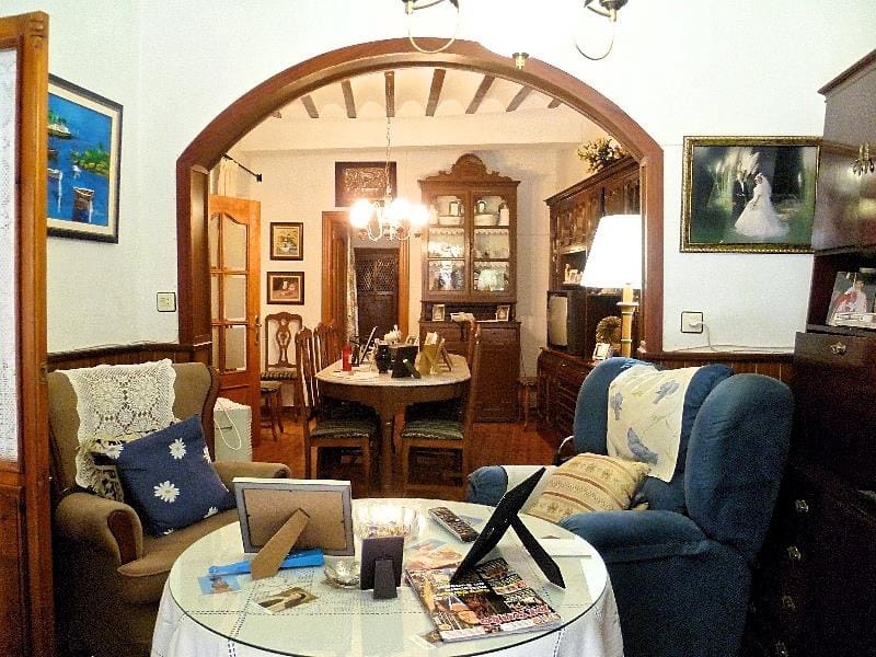 8 soverom Hus til salgs i Lubrin - € 79 950 (Ref: 5374862)