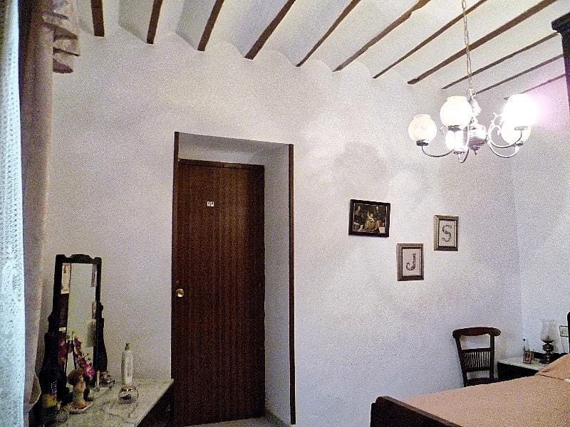 8 soverom Hus til salgs i Lubrin - € 79 950 (Ref: 5374862)