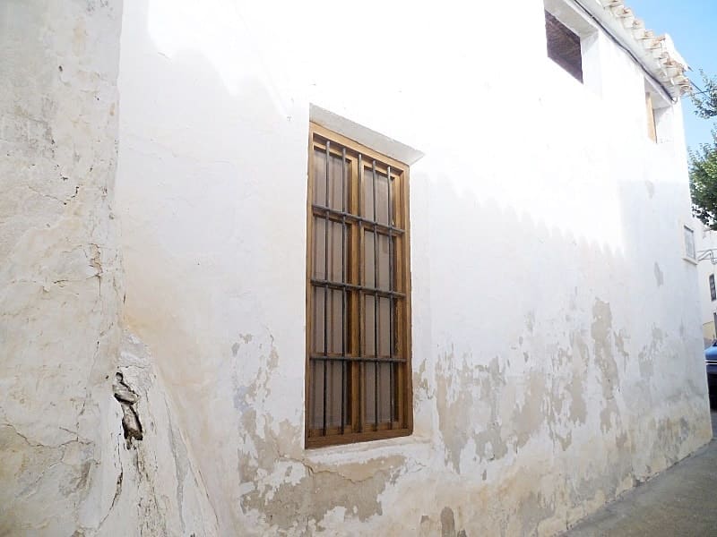 8 soveværelse Byhus til salg i Uleila del Campo - € 97.000 (Ref: 5374867)