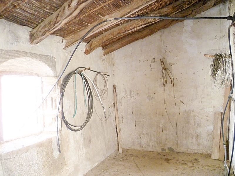 8 soveværelse Byhus til salg i Uleila del Campo - € 97.000 (Ref: 5374867)