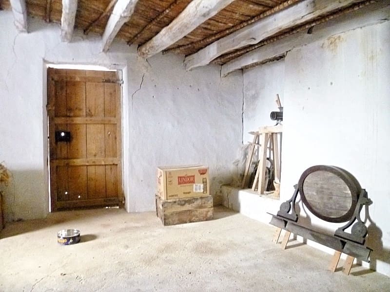 8 soveværelse Byhus til salg i Uleila del Campo - € 97.000 (Ref: 5374867)