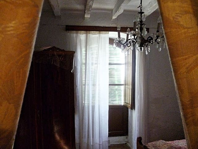 8 soveværelse Byhus til salg i Uleila del Campo - € 97.000 (Ref: 5374867)