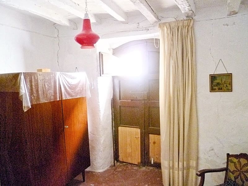 8 soveværelse Byhus til salg i Uleila del Campo - € 97.000 (Ref: 5374867)