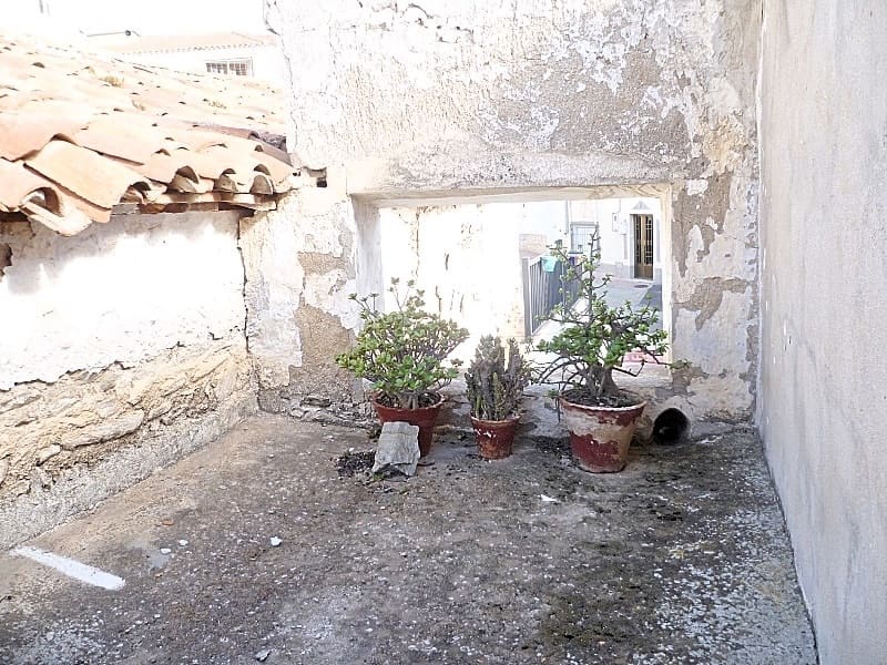 8 soveværelse Byhus til salg i Uleila del Campo - € 97.000 (Ref: 5374867)