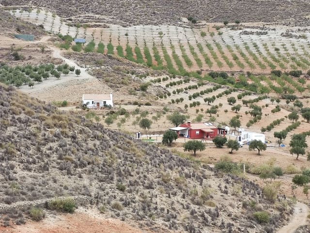 3 soveværelse Villa til salg i Uleila del Campo - € 145.000 (Ref: 5530418)