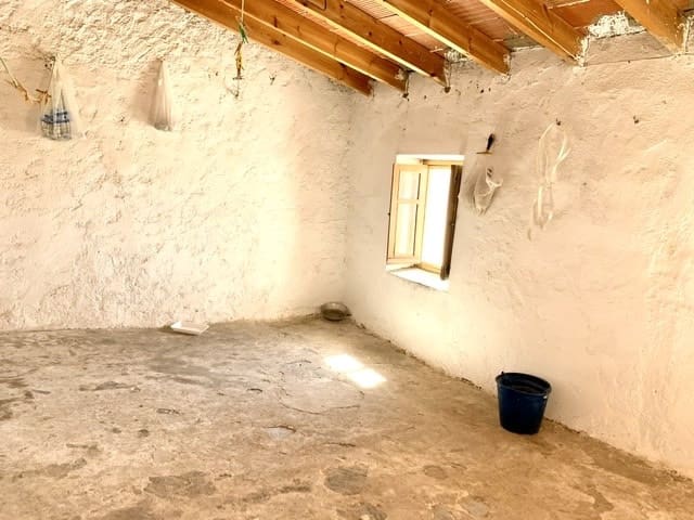 4 chambre Maison de Ville à vendre à Uleila del Campo - 79 950 € (Ref: 5635475)