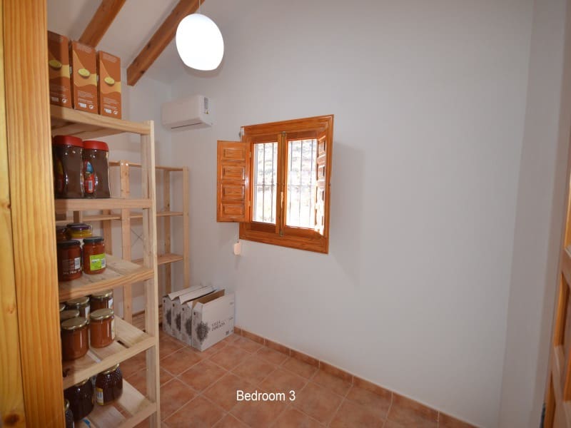 3 soveværelse Finca/Landehus til salg i Uleila del Campo - € 120.000 (Ref: 6673708)