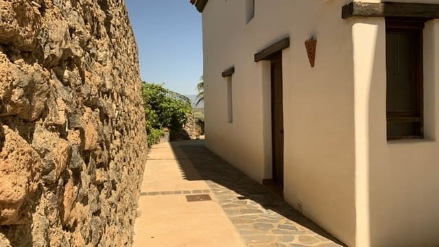 5 soveværelse Villa til salg i Lucainena de las Torres med swimmingpool - € 345.000 (Ref: 6843004)