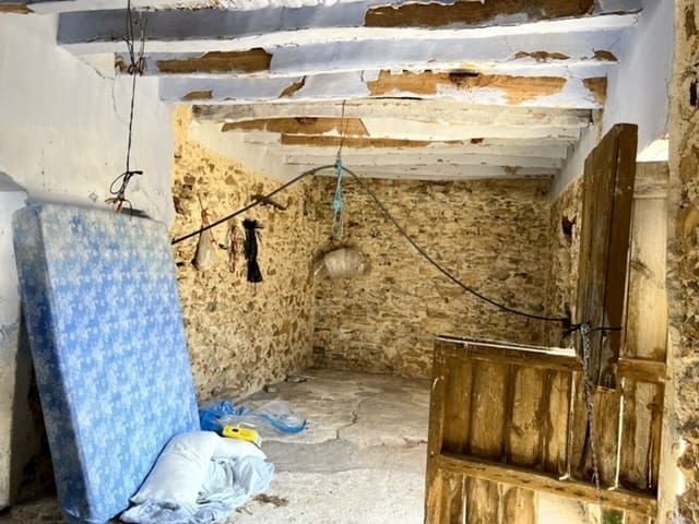 5 sypialnia Finka/Dom wiejski na sprzedaż w Lubrin - 130 000 € (Ref: 6980250)