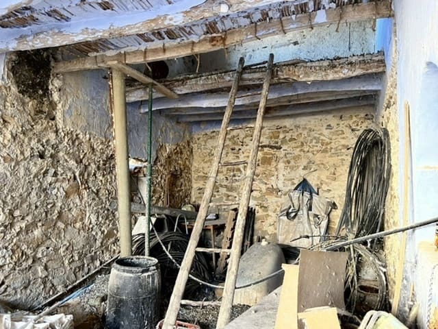 5 sypialnia Finka/Dom wiejski na sprzedaż w Lubrin - 130 000 € (Ref: 6980250)