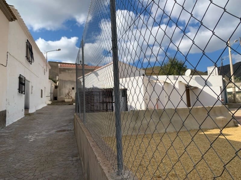 4 bedroom Finca/Country House for sale in Lubrin - € 100,000 (Ref: 7174847)