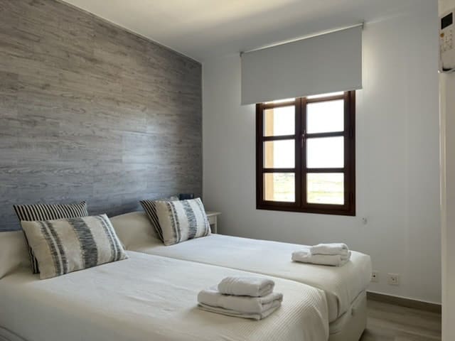 2 soveværelse Lejlighed til salg i Desert Springs med swimmingpool - € 195.000 (Ref: 7182917)