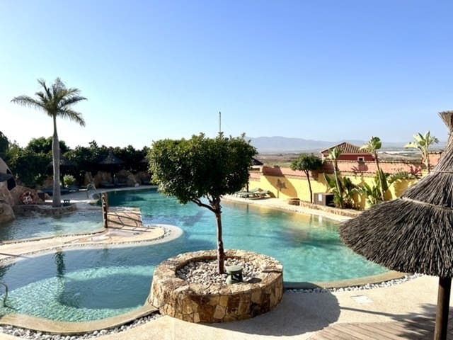 2 soveværelse Lejlighed til salg i Cuevas del Almanzora med swimmingpool - € 195.000 (Ref: 7218641)