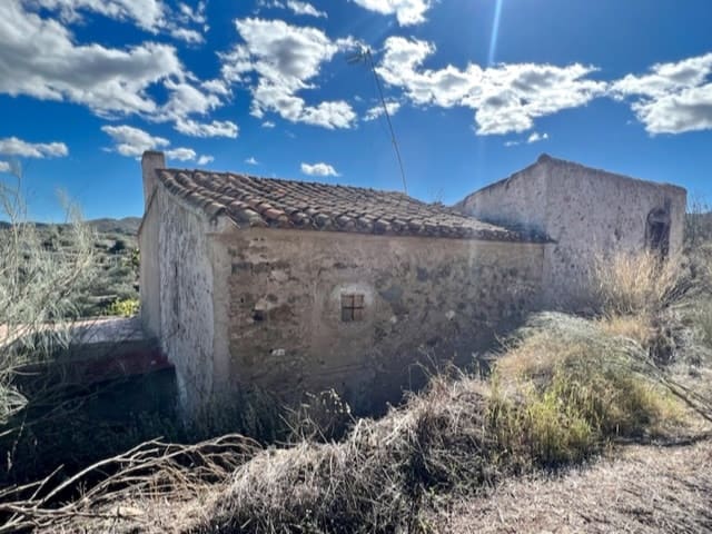 4 sypialnia Finka/Dom wiejski na sprzedaż w Lubrin - 49 500 € (Ref: 7871052)