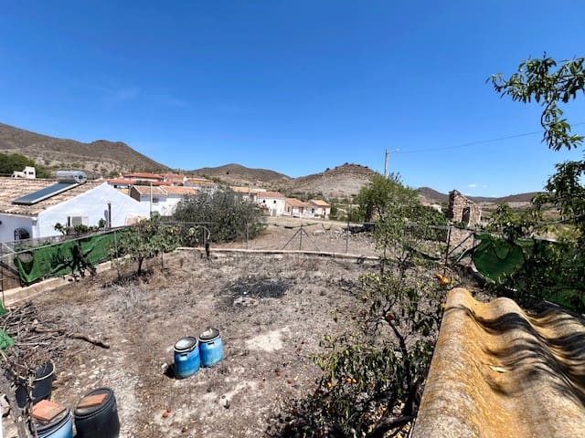 5 bedroom Villa for sale in Lubrin - € 240,000 (Ref: 8015552)