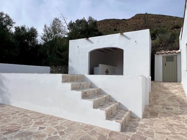 2 soveværelse Villa til salg i Lubrín med swimmingpool - € 249.950 (Ref: 8030920)