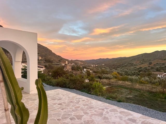 2 slaapkamer Villa te koop in Lubrin met zwembad - € 249.950 (Ref: 8030920)