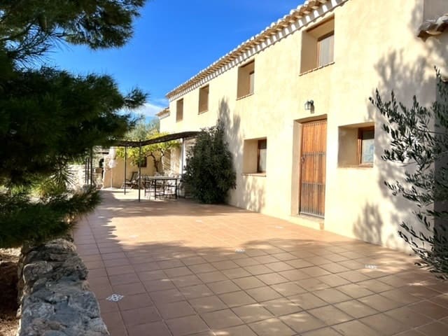 7 slaapkamer Finca/Landhuis te koop in Velez-Blanco met zwembad - € 695.000 (Ref: 8148903)