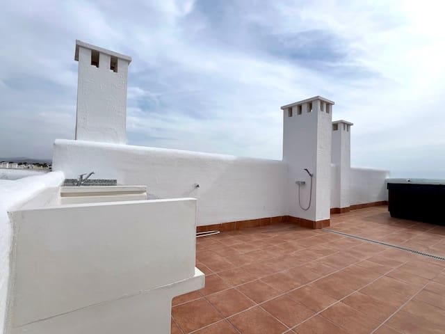 2 bedroom Apartment for sale in Pulpi with pool - € 376,000 (Ref: 8174063)