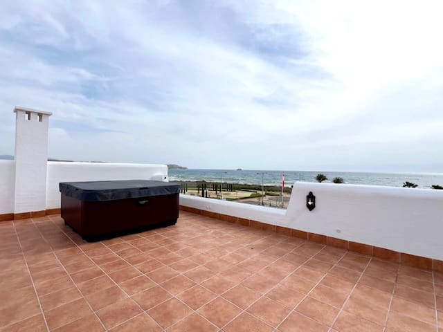 2 bedroom Apartment for sale in Pulpi with pool - € 376,000 (Ref: 8174063)